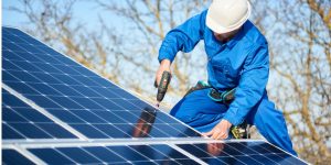 Installation Maintenance Panneaux Solaires Photovoltaïques à Tayac